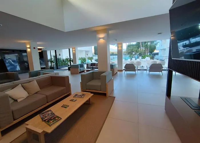 Occidental Banus